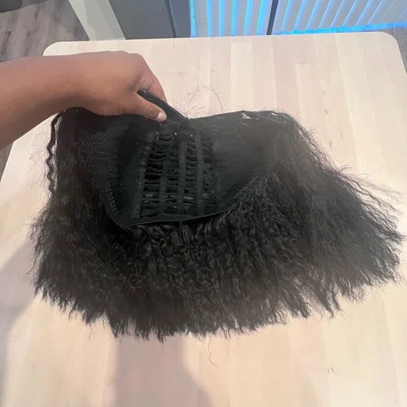 V part wig 21” cap human hair black 10” blunt cut black kinky straight